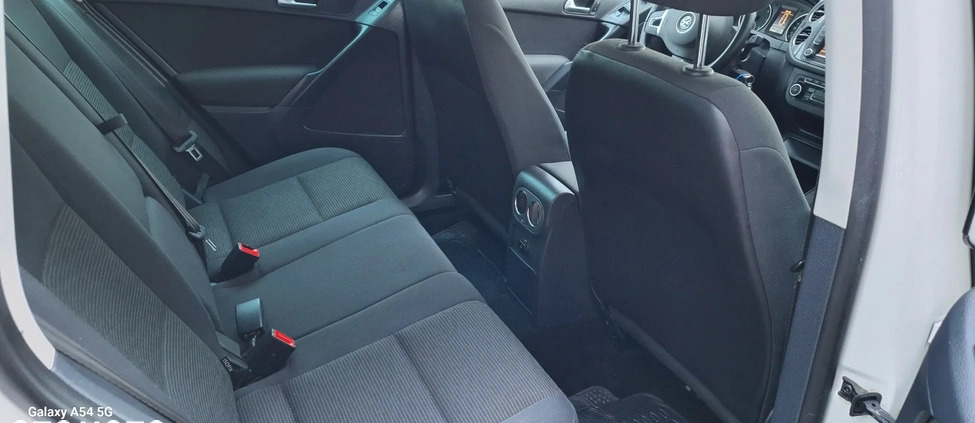Volkswagen Tiguan cena 44999 przebieg: 180000, rok produkcji 2011 z Jawor małe 704